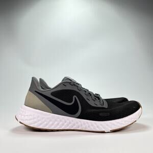 Nike Revolution 5 Black Gray Running Shoes Sneakers BQ3204-016 Women's Size 6